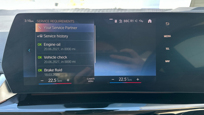 BMW 2 Series 220i MHT Luxury 5dr DCT [Tech Plus Pack] Petrol Hatchback